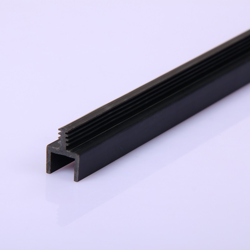 Επαγγελματική λωρίδα εξώθησης προφίλ PVC προσαρμοσμένη για εξαρτήματα συρταριού